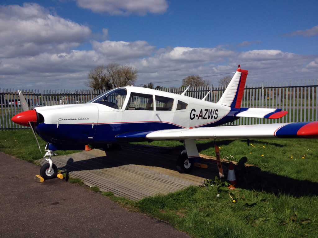 G-AZWS